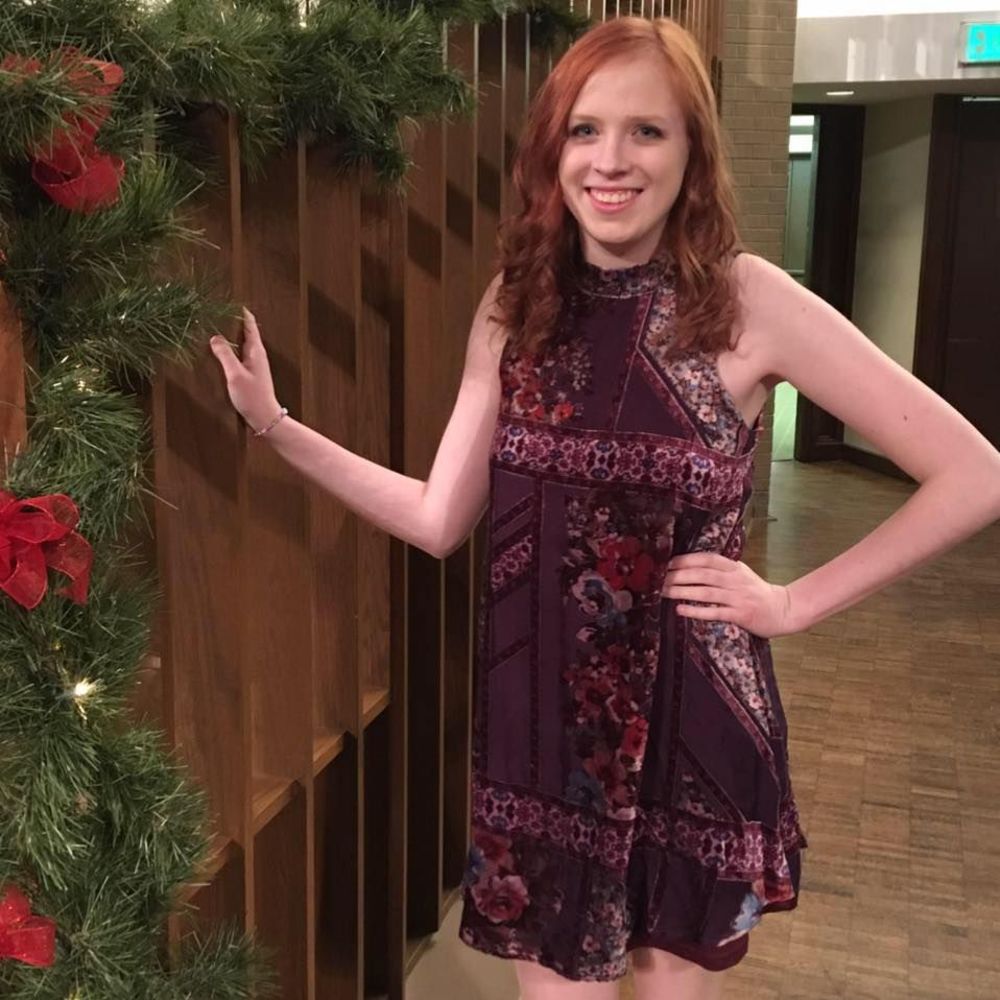 Meet your Posher, Dana